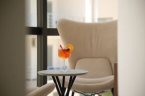 Harbour Hotel