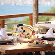 Harbour Hotel