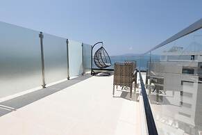 Harbour Hotel