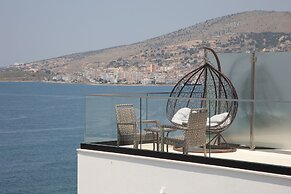 Harbour Hotel