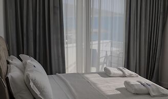 Harbour Hotel