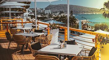 Harbour Hotel