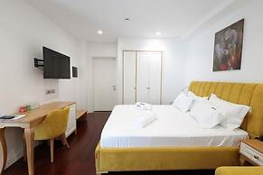 Harbour Hotel