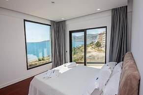 Harbour Hotel