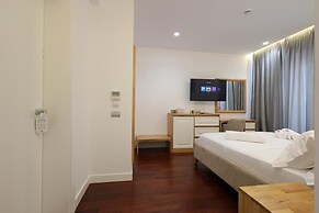 Harbour Hotel