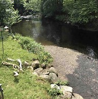 Inviting 2-bed Chalet in Caernarfon