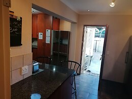 Inviting 3-bed House in Kempton Park