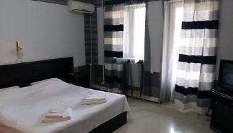 Hotel444