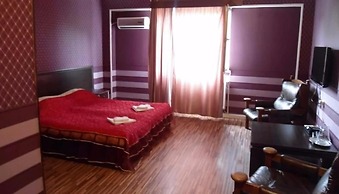 Hotel444