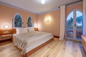 Yonca Anjelika Otel