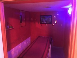 Astoria Life Hotel