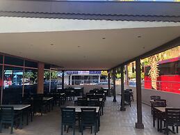 Astoria Life Hotel