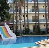 Astoria Life Hotel