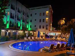 Astoria Life Hotel