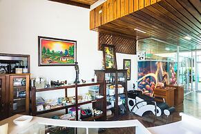 The Blue Suites & Spa