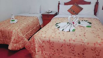 HOSTAL MONARCA