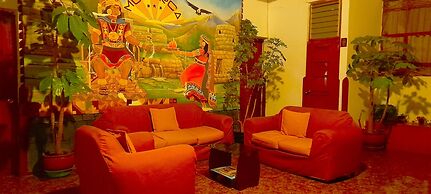 HOSTAL MONARCA