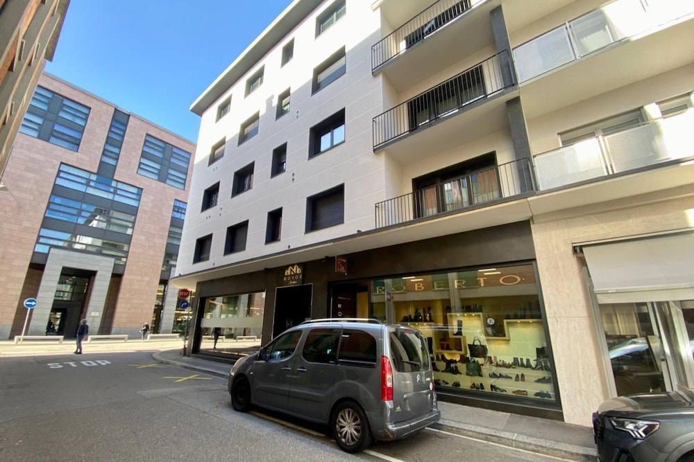 Boutique Apartment 8