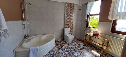 Malikane Luxury Resort