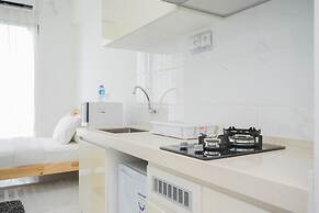 Studio Room With Comfortable Design At Sky House Bsd Apartment