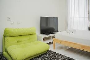 Studio Room With Comfortable Design At Sky House Bsd Apartment