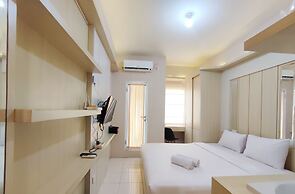 Comfort Studio At Candiland Apartment