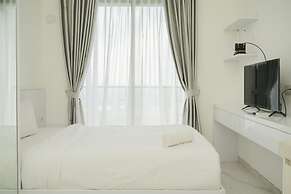 Modern Studio With Cozy Style At Sky House Bsd Apartment