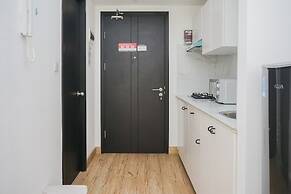 Fancy And Nice Studio Room At Casa De Parco Apartment