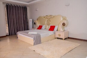 Stay.Plus Antalya Luxury Apartment