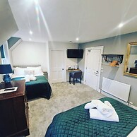 Conon Hotel