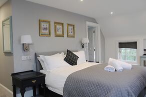 Conon Hotel