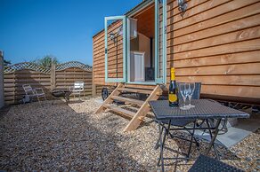 Willow - 1 Bedroom - Amroth