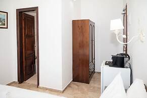 Argo Rooms - Papadakis