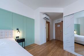 LUMA TERRA PRAGUE