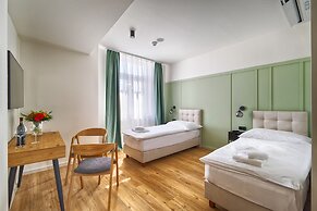 LUMA TERRA PRAGUE