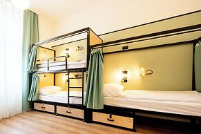 LUMA TERRA PRAGUE