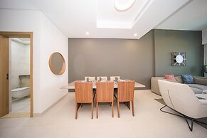 Business Bay 1BR Canal View Rooftop Pool - 360 vacation