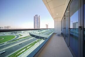 Business Bay 1BR Canal View Rooftop Pool - 360 vacation