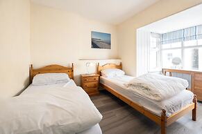 Beach Side House in Beautiful Borth