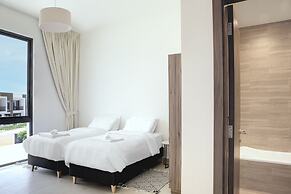 Olala Oasis Homes