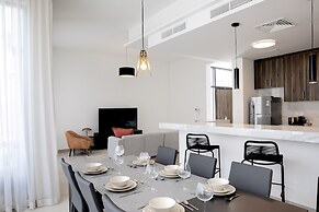 Olala Oasis Homes