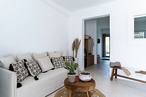 PAREA Paros - Adults only