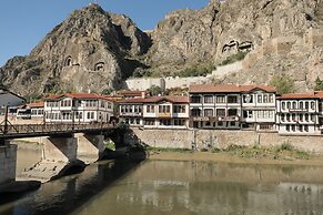 Salih Bey Konağı