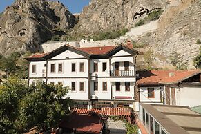 Salih Bey Konağı