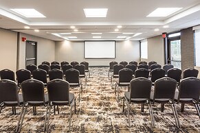 Candlewood Suites Roanoke Airport by IHG