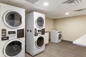 Candlewood Suites Roanoke Airport by IHG