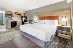Candlewood Suites Roanoke Airport by IHG