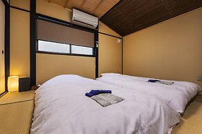 Tofukuji TSUKI