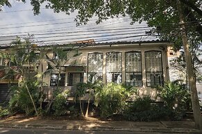 HOLT - Astorga Gardens - The Egyptian