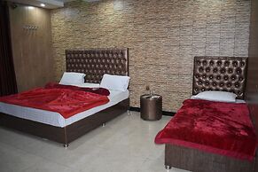 Green City Hotel